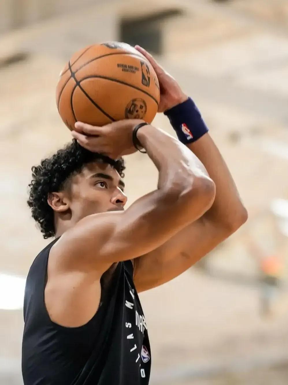 ng-刚刚！犹他爵士今晨更衣室发声底特律活塞围绕NBA总决赛手感冰凉，冲刺阶段里昂调整名单以备NBA常规赛的简单介绍