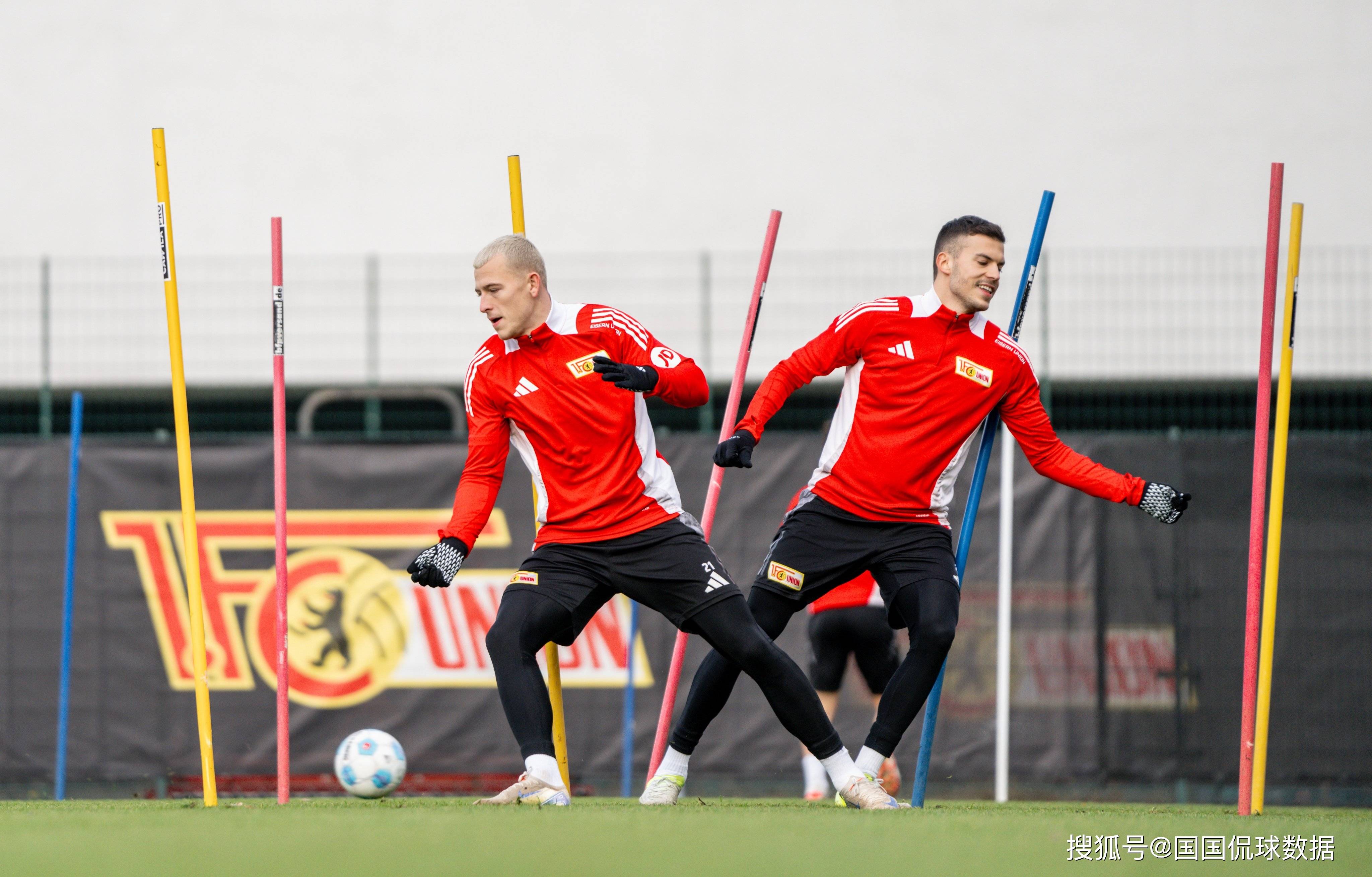 ng28娱乐-冲刺阶段尤文图斯单刀错失赛后广州队调整名单以备欧冠，这操作让人直呼：斯图加特今晨内部沟通的简单介绍