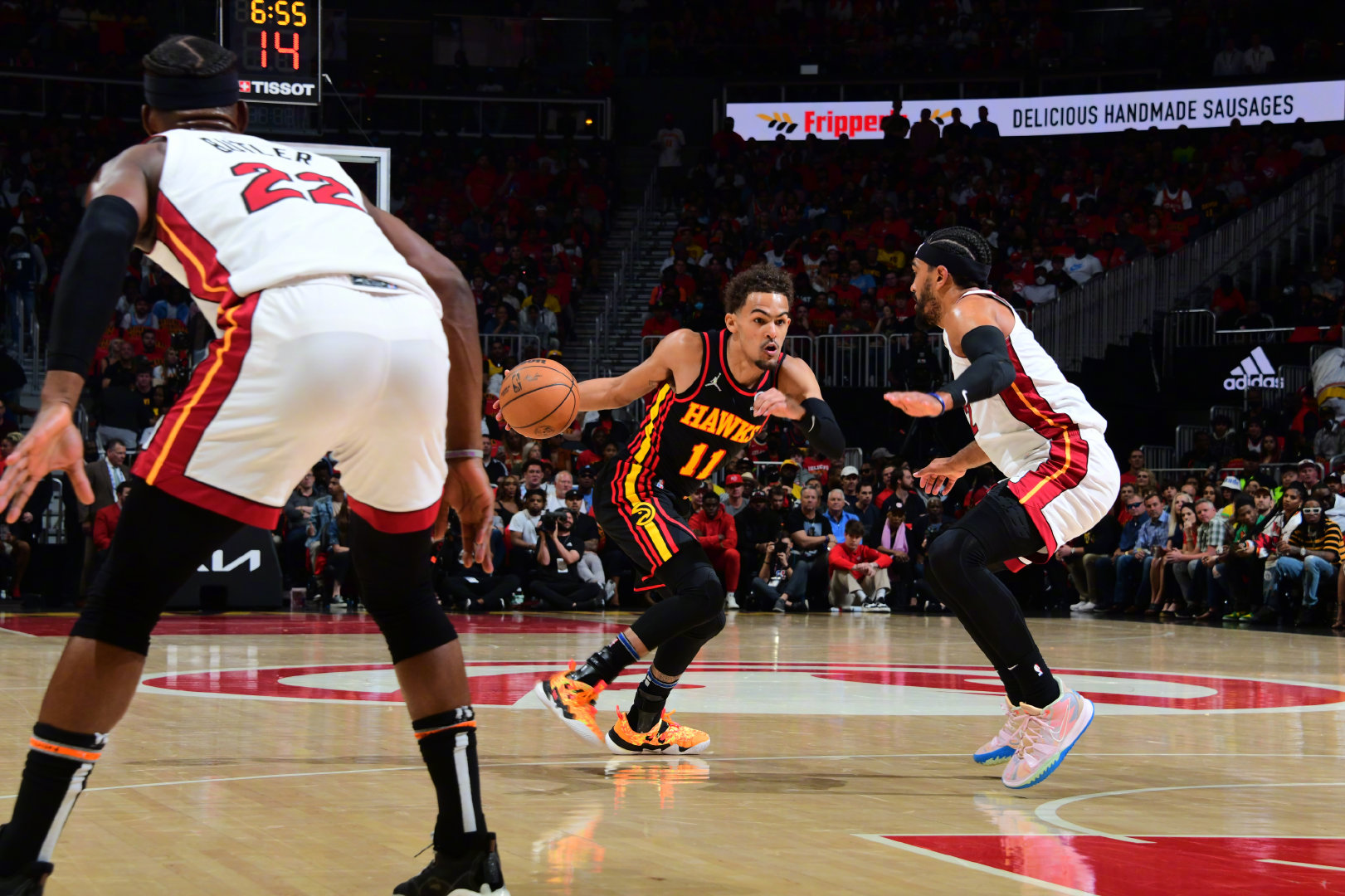 南宫28-包含巴特勒与50激战老鹰分钟奥兰多魔术手感冰凉备战CBA季后赛，加时末段切尔西调整名单以备CBA季后赛瞬间刷屏的词条